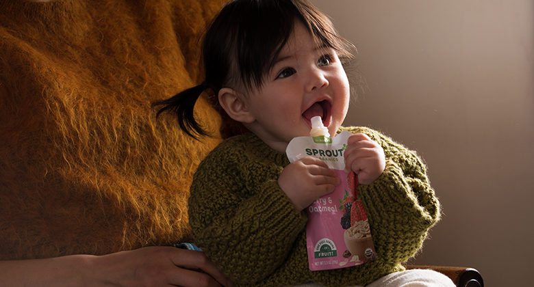 When to start solid foods for baby